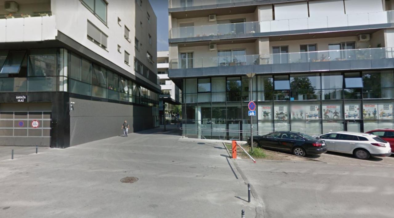 Spacious Studio Park City Novi Sad Exterior photo